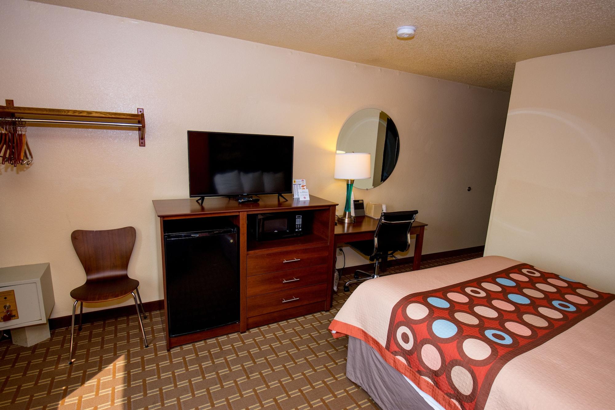 Hotel Super 8 By Wyndham Altoona Exteriér fotografie