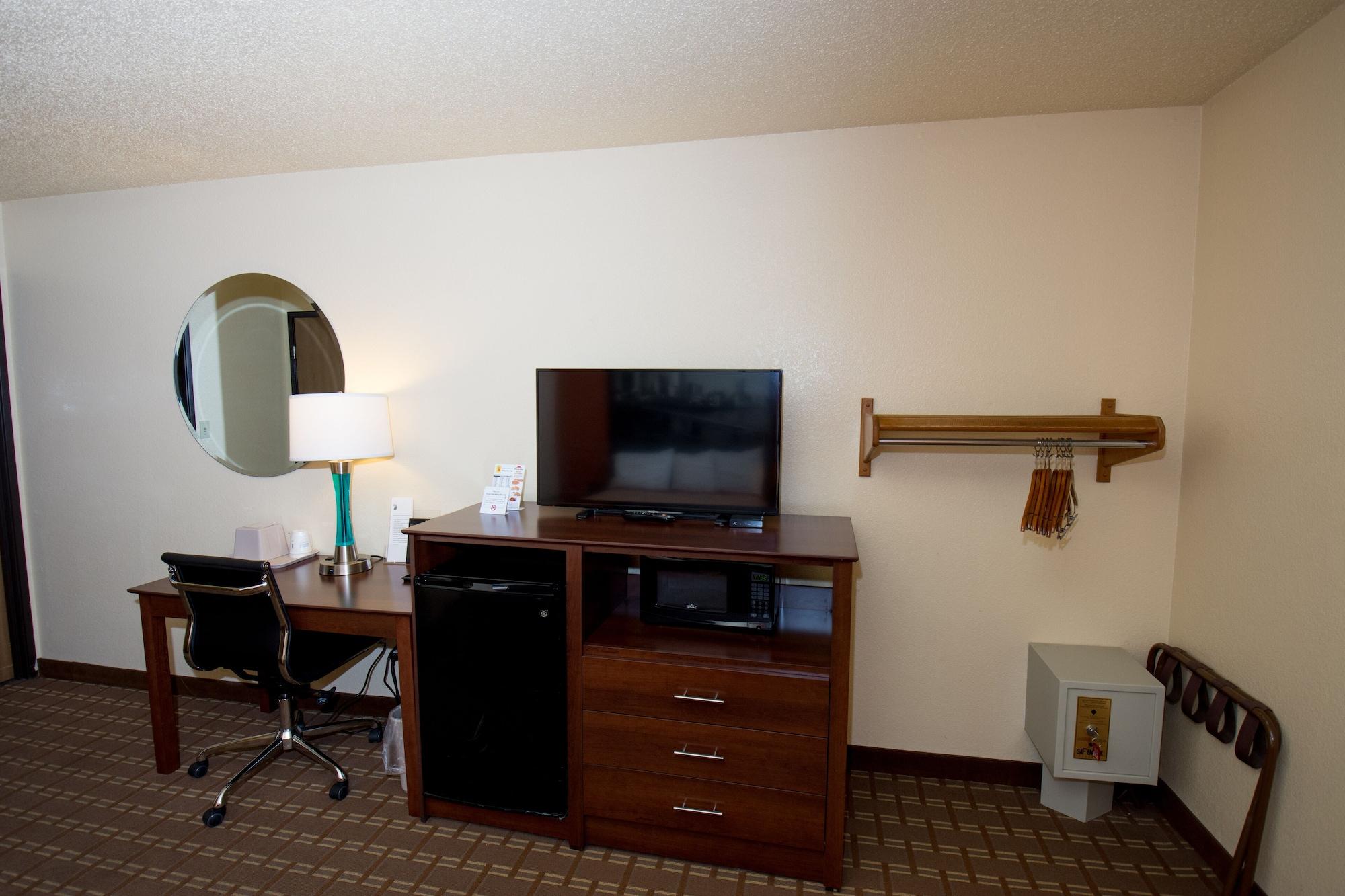 Hotel Super 8 By Wyndham Altoona Exteriér fotografie