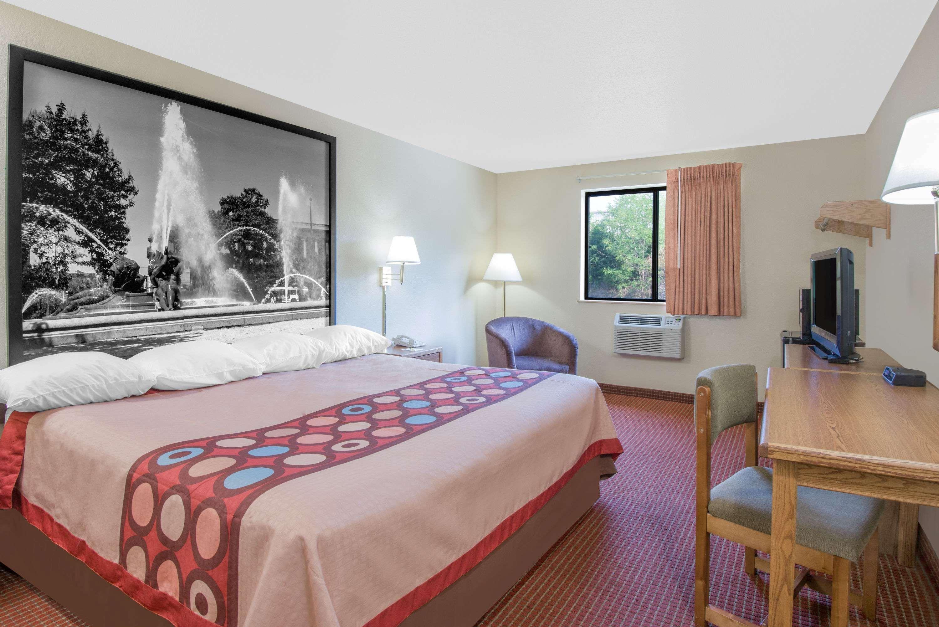 Hotel Super 8 By Wyndham Altoona Exteriér fotografie