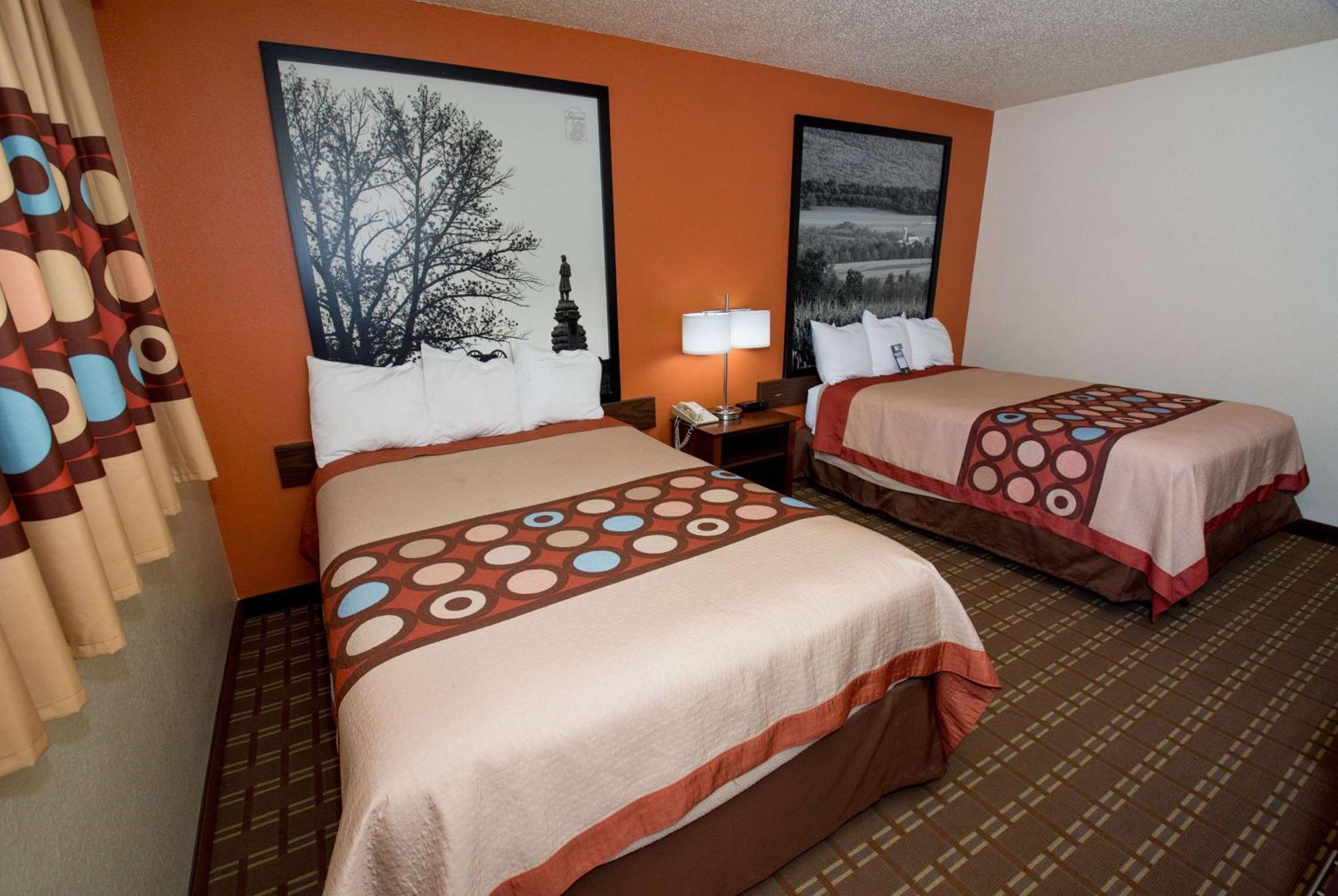 Hotel Super 8 By Wyndham Altoona Exteriér fotografie